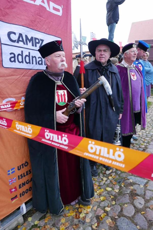 The people of Wesenberg seeing us off in style